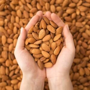 Almond is a food to lose weight